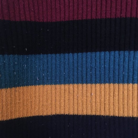 Striped Ribbed Long Sleeve Cropped Top M - Picture 4 of 4